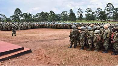 أوغندا ترسل أكثر من 1500 جندي إلى الصومال 